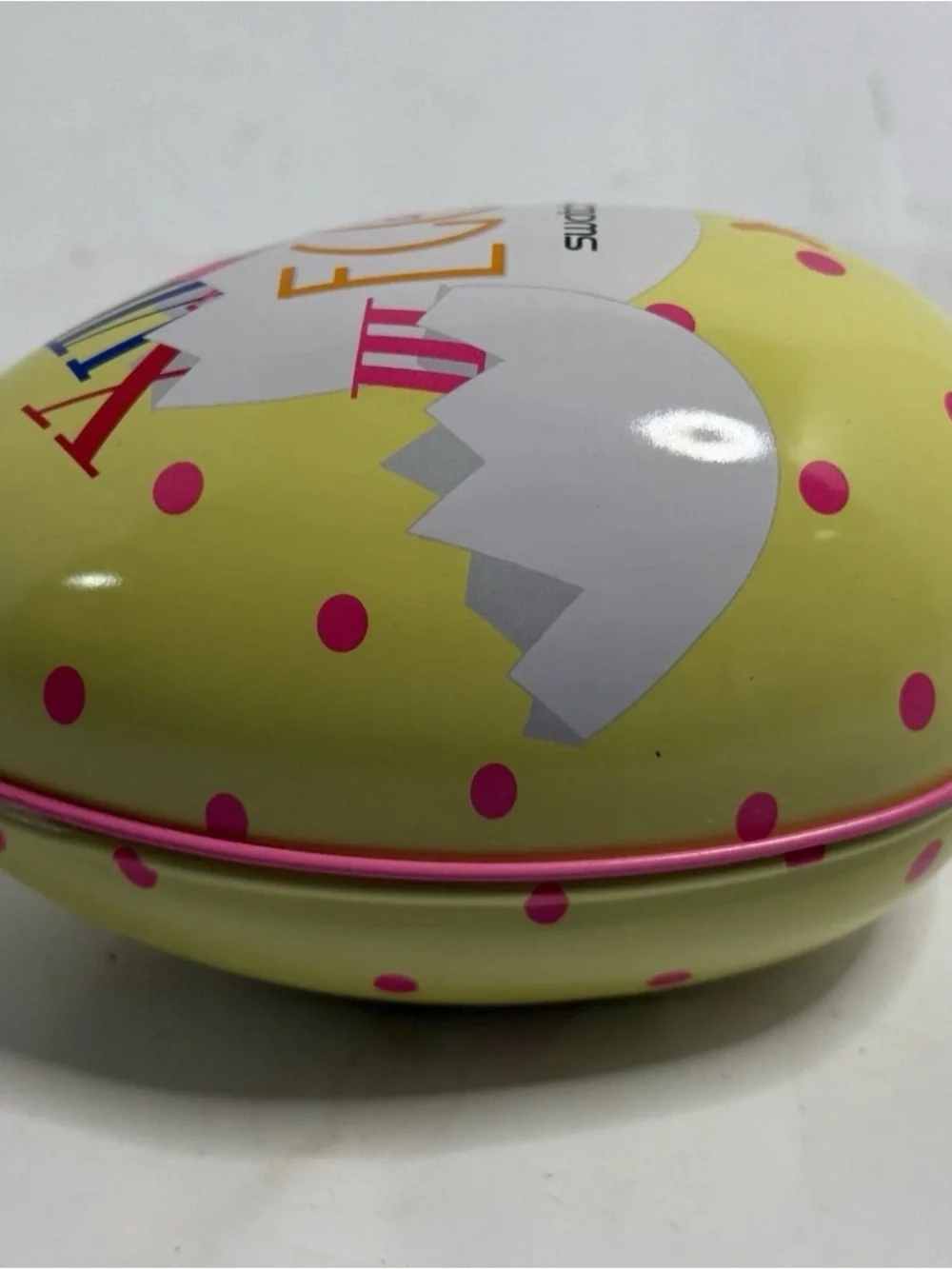 Swatch Eggs Dream GZ128 Special Collectors Edition with Charms and Metal Egg